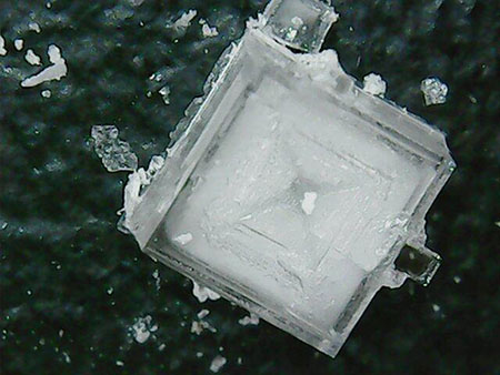 Технические характеристики соли под микроскопом